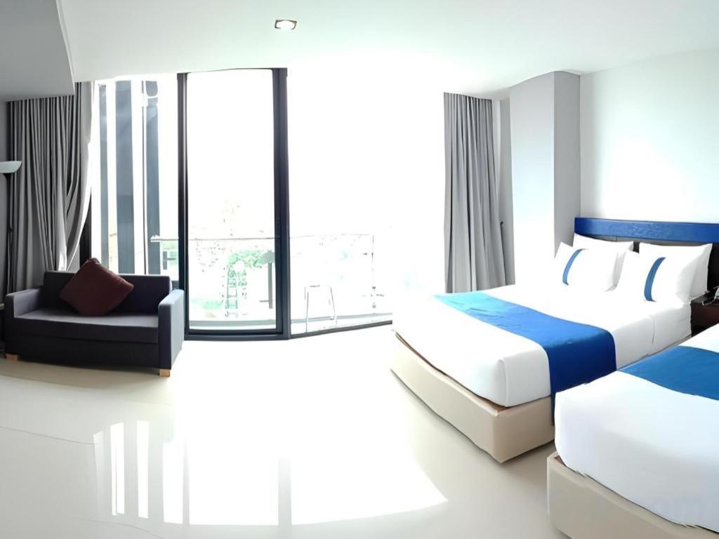 Ingtara Hotel Khon Kaen Buitenkant foto